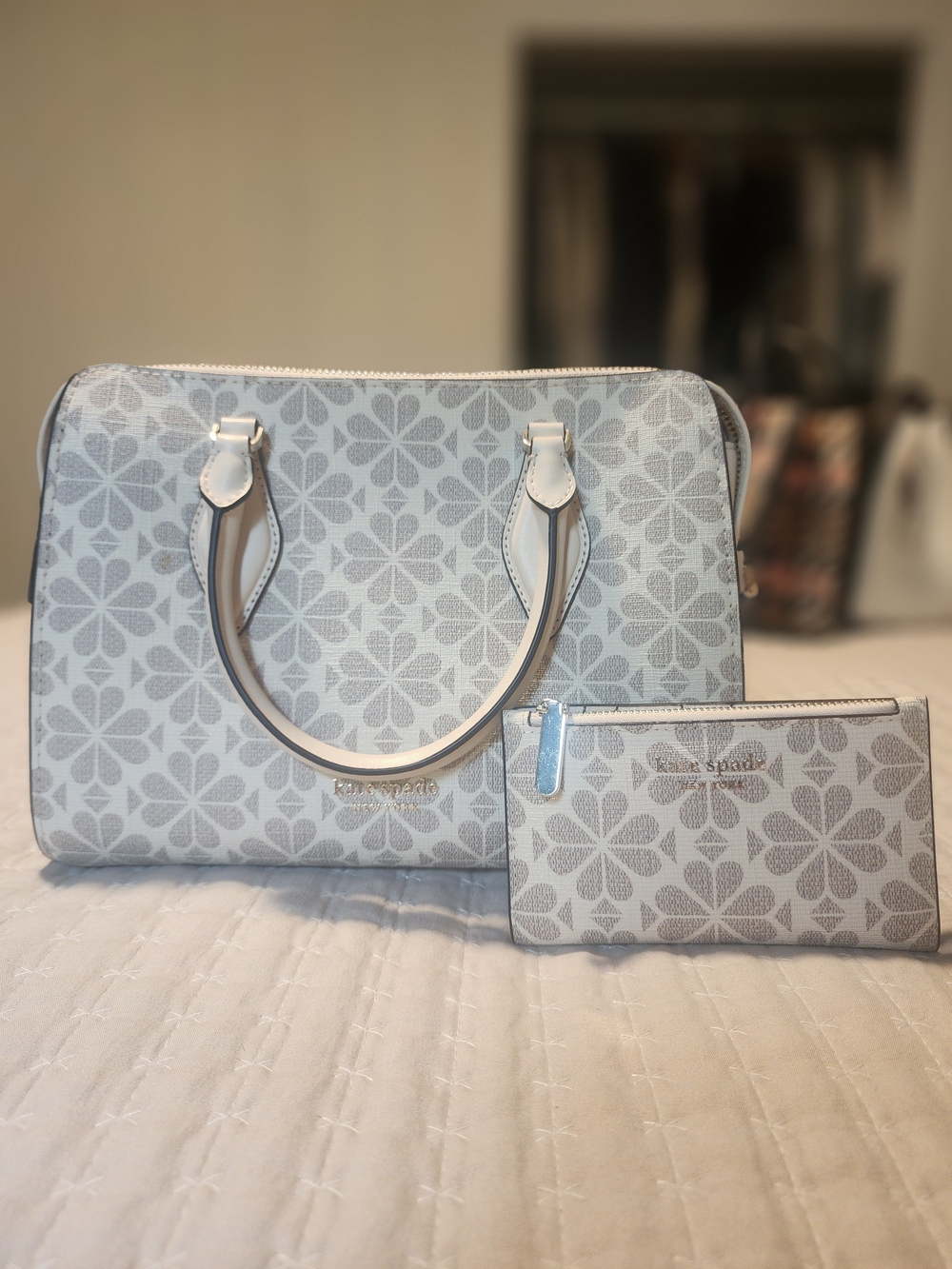 Kate Spade White Floral Dome Satchel with Matching Wallet